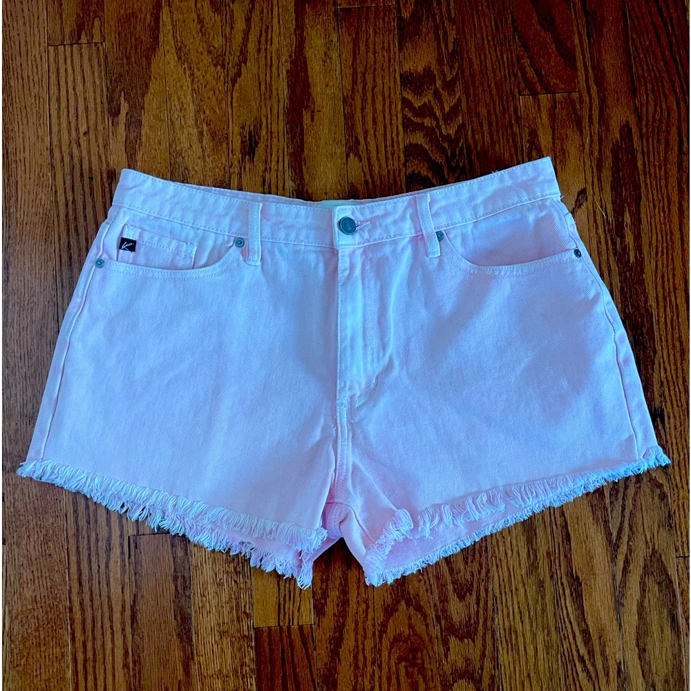 KanCan Baby Pink freyed hem Jean Shorts.